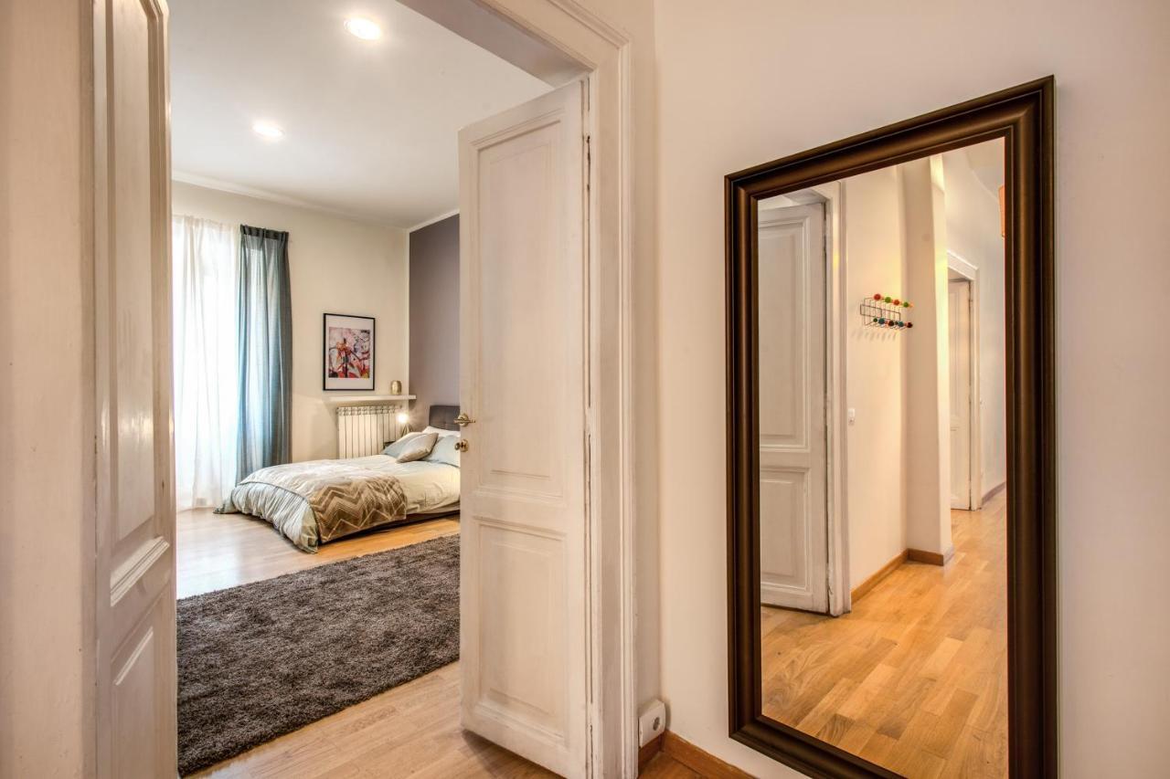 Diocleziano Triple Apartment Рим Екстериор снимка