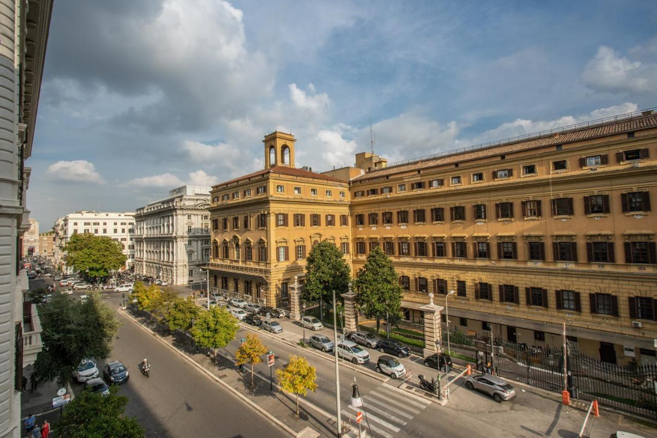 Diocleziano Triple Apartment Рим Екстериор снимка