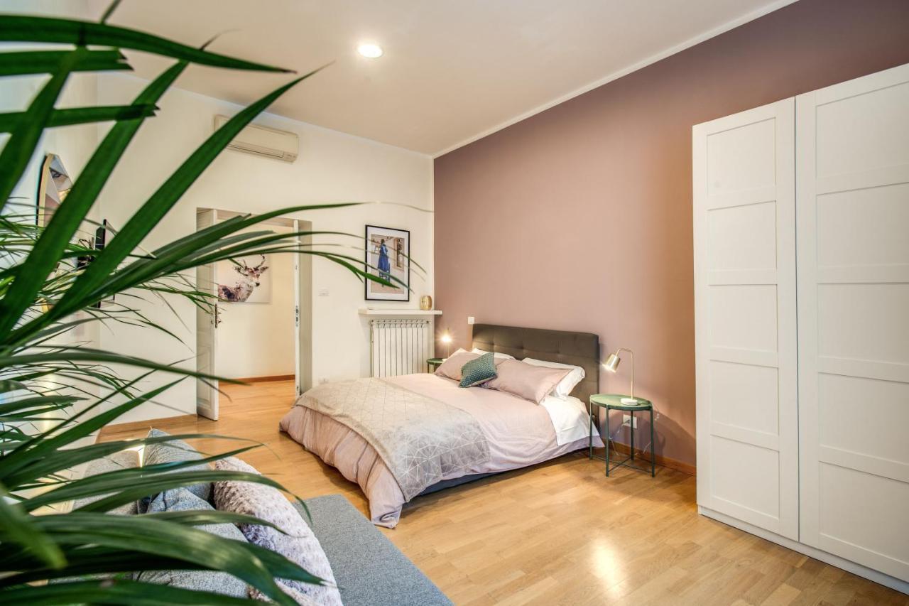 Diocleziano Triple Apartment Рим Екстериор снимка